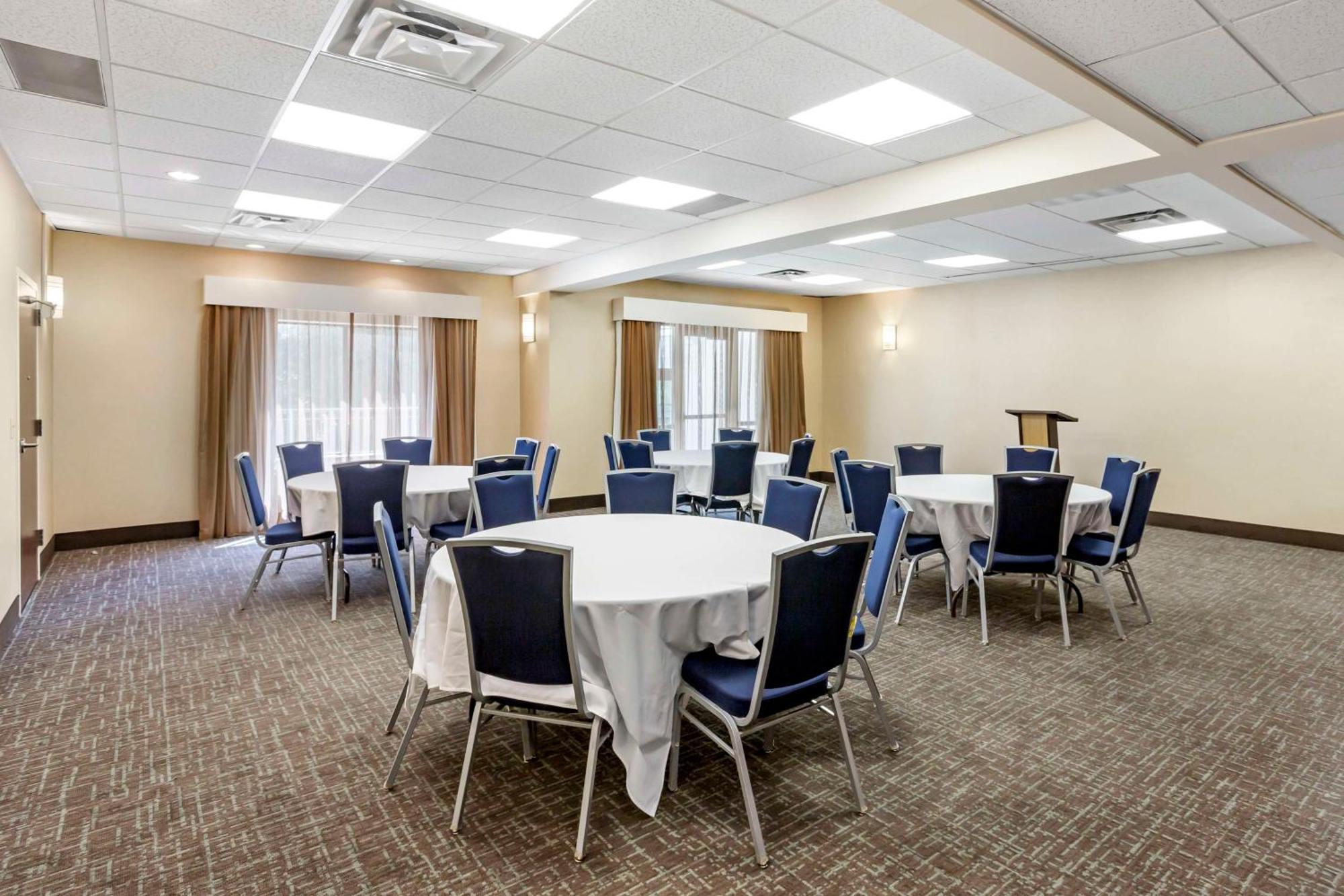 Best Western Plus Provo University Inn Buitenkant foto